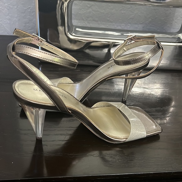 Marc fisher silver heels - Picture 3 of 4